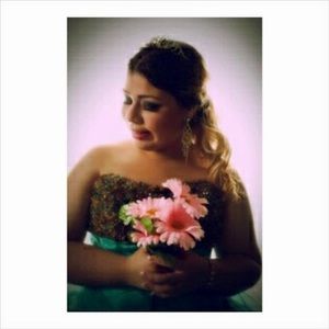 Meet your Posher, Daniela